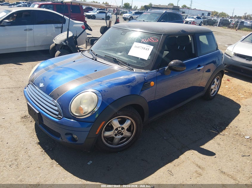 MINI COOPER 2008 VIN WMWMF33588TT68216