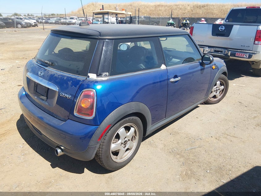 2008 MINI COOPER auction photo 4