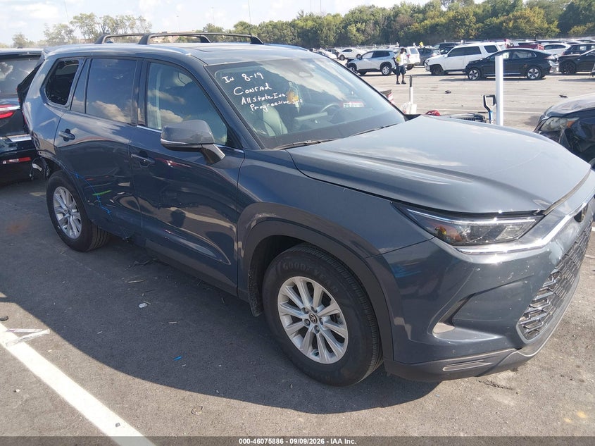 Vin: 5tdaaab53ss103297, lot: 46575433, toyota grand highlander xle 2025 img_1