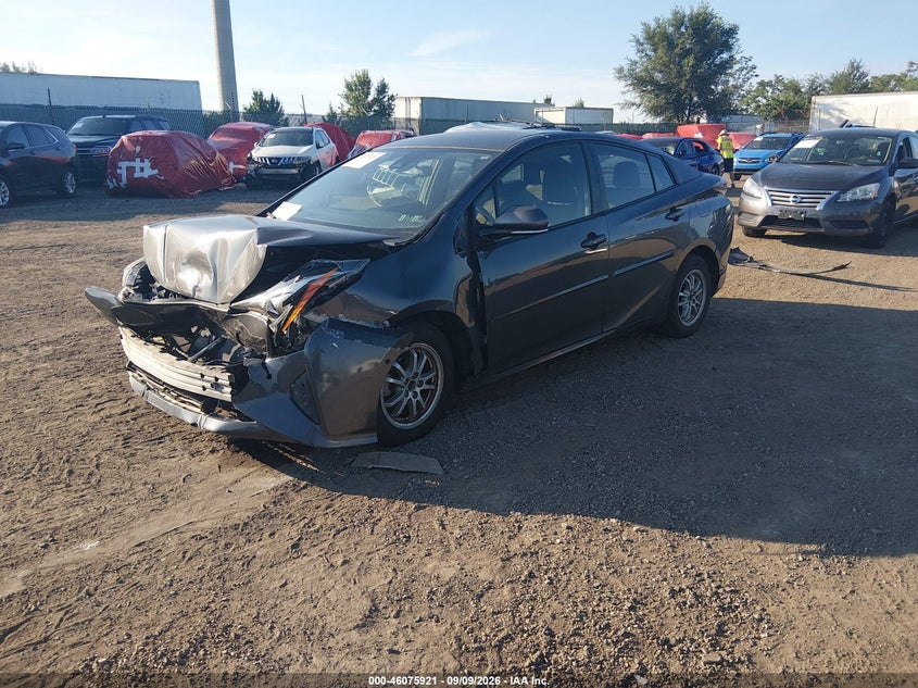 2017 TOYOTA PRIUS auction photo 2