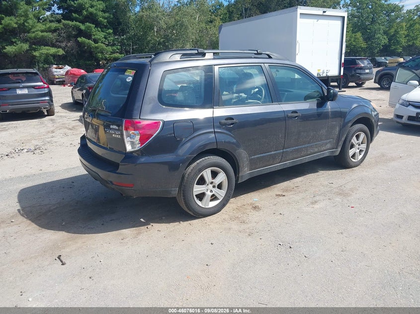 2012 SUBARU FORESTER auction photo 4