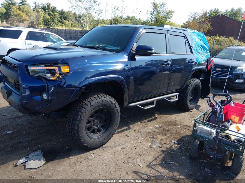 Vin: jteru5jrxp6209920, lot: 46575594, toyota 4runner trd off road premium 20232