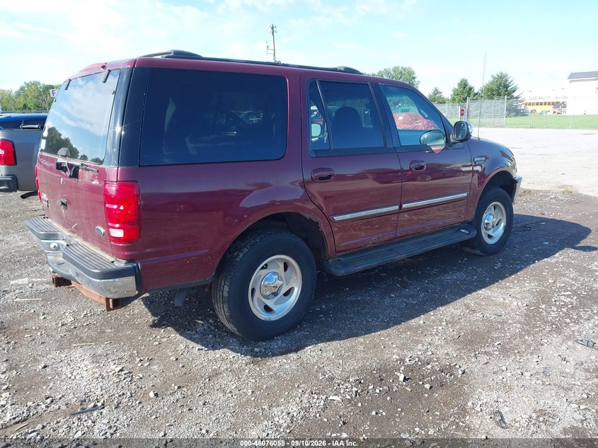 FORD EXPEDITION 1998 VIN 1FMRU18W5WLC42652