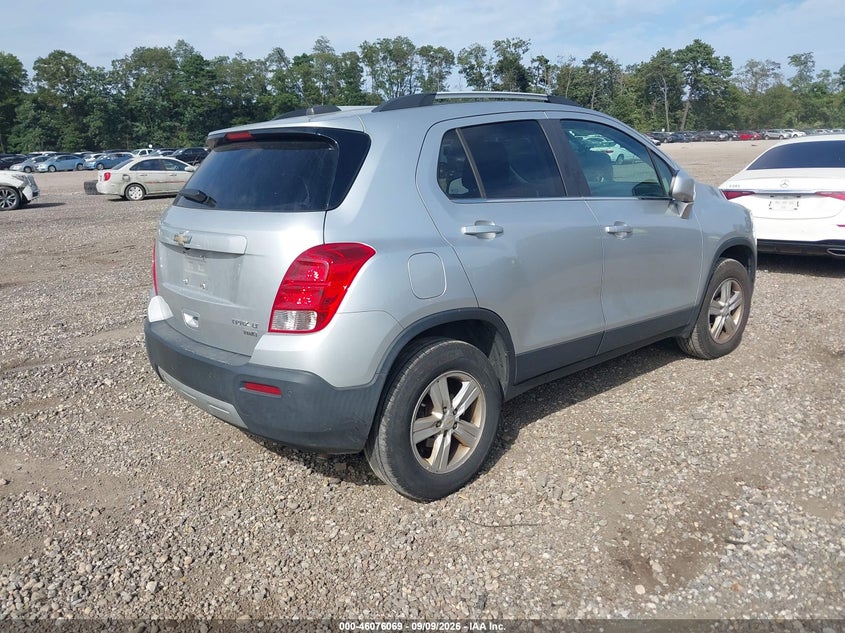 2016 CHEVROLET TRAX auction photo 4