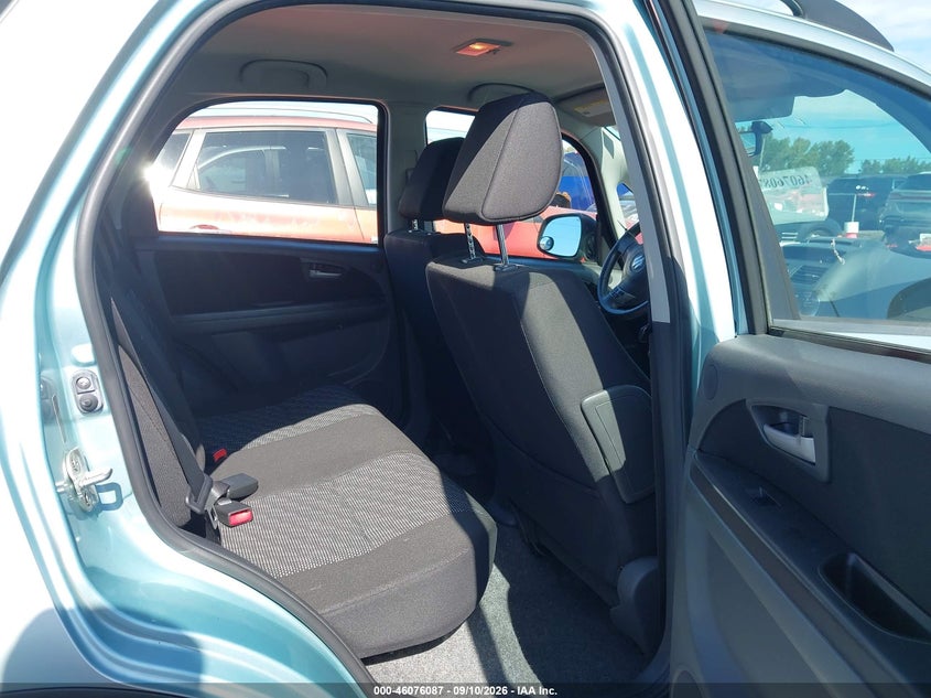 2009 SUZUKI SX4 auction photo 8