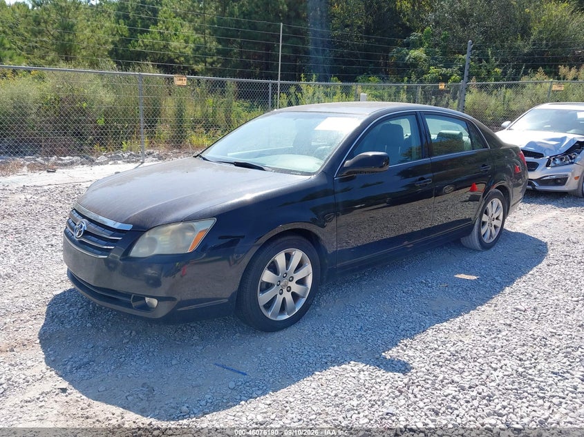 2006 TOYOTA AVALON auction photo 2