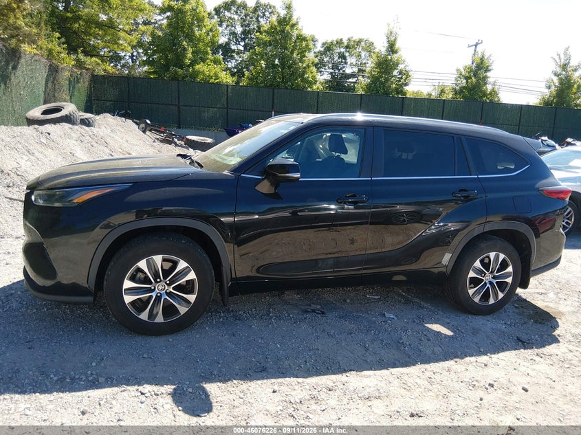 TOYOTA HIGHLANDER - zdjęcie 14