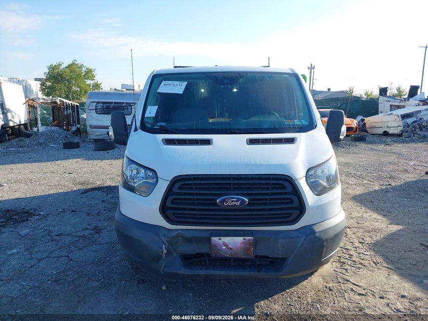 2018 FORD TRANSIT-150 · Фото 11