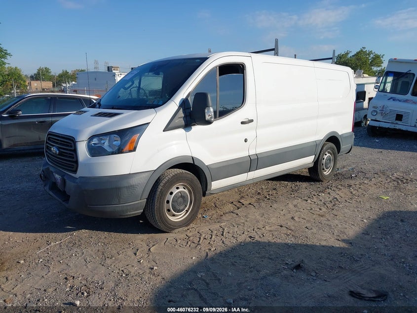 2018 FORD TRANSIT-150 · Фото 2