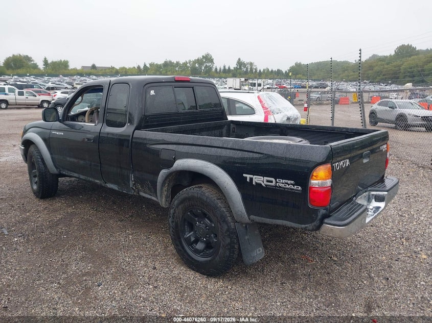 2002 TOYOTA TACOMA auction photo 3