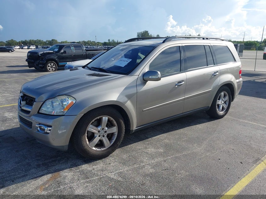 2007 MERCEDES-BENZ GL 450 auction photo 2