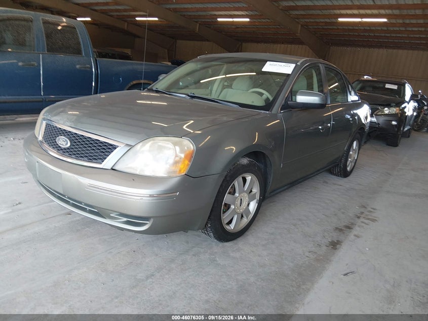 2005 Ford Five Hundred, Обычный износ, IAAI, VIN 1FAFP23115G186576 — фото 2