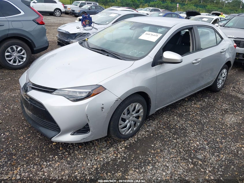 2018 TOYOTA COROLLA auction photo 2