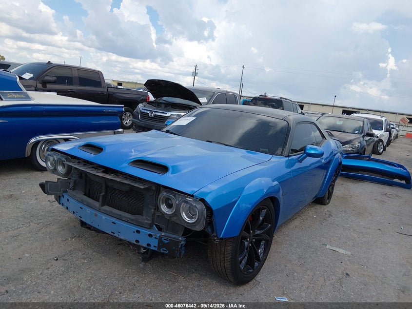 Vin: 2c3cdzbt0gh114040, lot: 46575989, dodge challenger r/t 20162