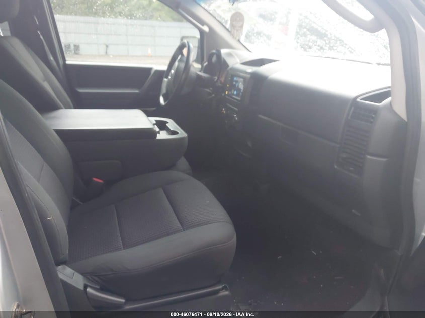 2009 NISSAN TITAN auction photo 5