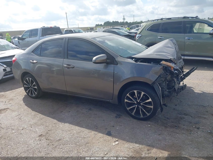 TOYOTA COROLLA - zdjęcie 13