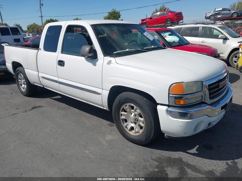 2005 GMC SIERRA 1500 auction photo 1