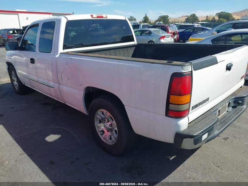 2005 GMC SIERRA 1500 auction photo 3