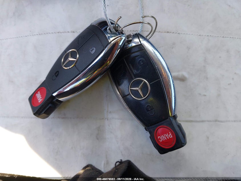 MERCEDES-BENZ GLK 350 2010 VIN WDCGG8HB7AF309262