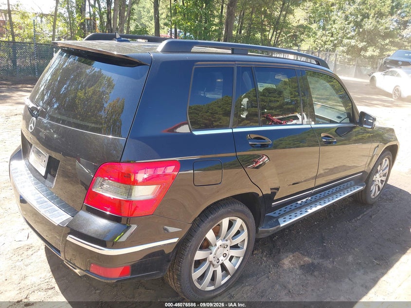 2011 MERCEDES-BENZ GLK 350 auction photo 4