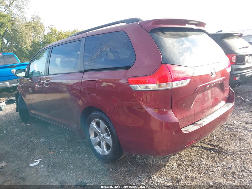Vin: 5tdkk3dc2ds314938, lot: 46576157, toyota sienna le v6 8 passenger 20133