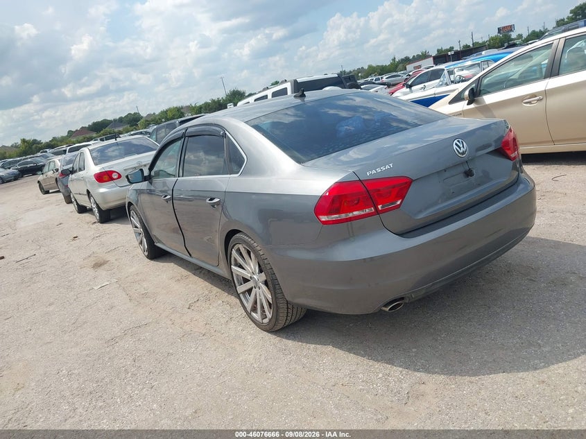 2013 VOLKSWAGEN PASSAT auction photo 3