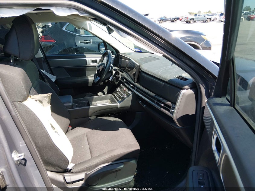 2025 HYUNDAI SANTA FE SE · Фото 5