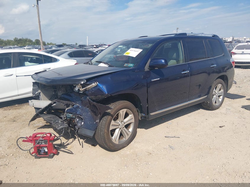 2013 Toyota Highlander, Front End, IAAI, VIN 5TDDK3EH1DS192060 — photo 2