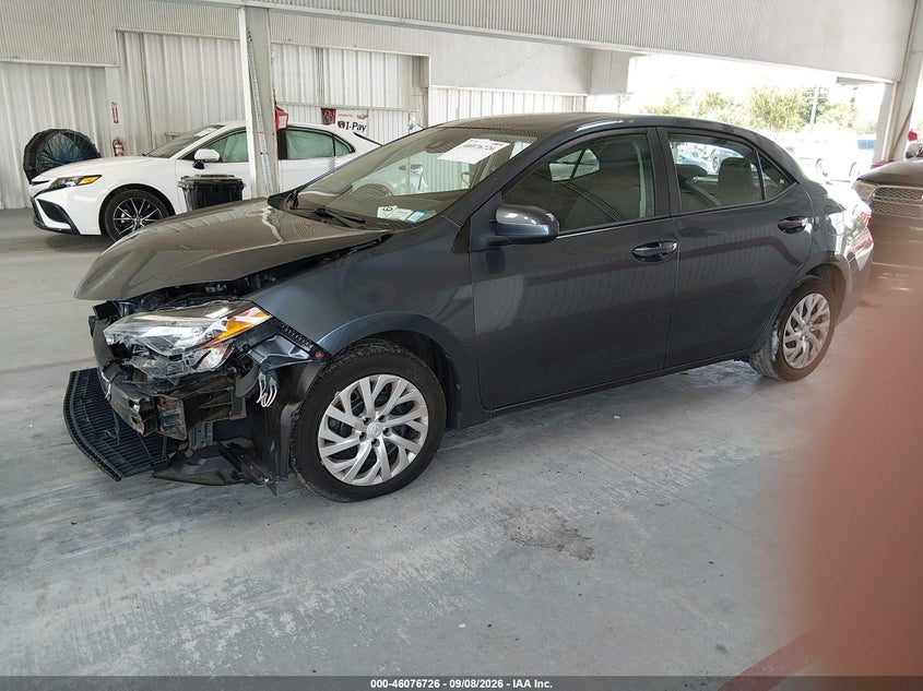 2018 TOYOTA COROLLA auction photo 2