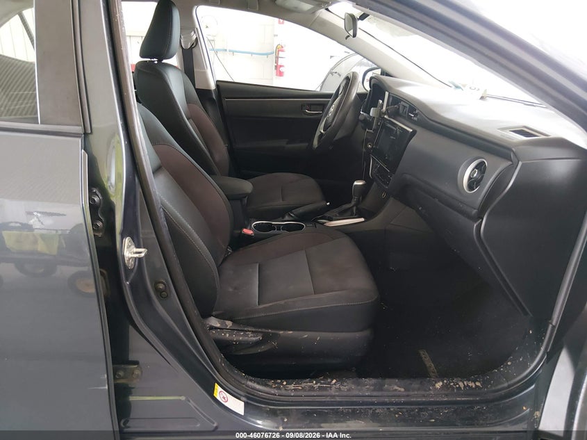 2018 TOYOTA COROLLA auction photo 5