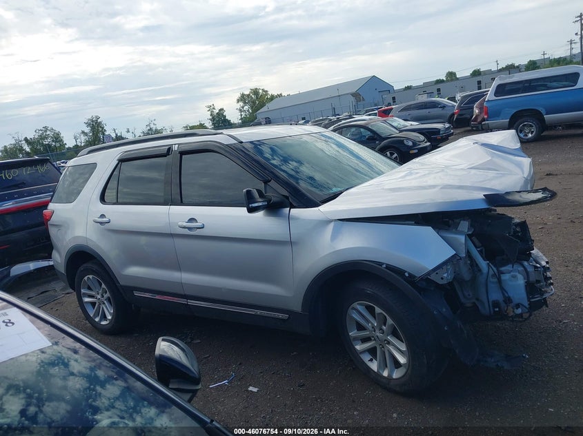 2016 FORD EXPLORER XLT · Photo 13