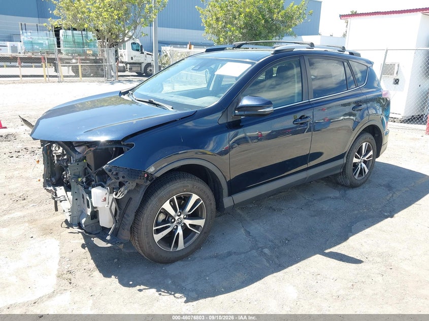 TOYOTA RAV4 - zdjęcie 2