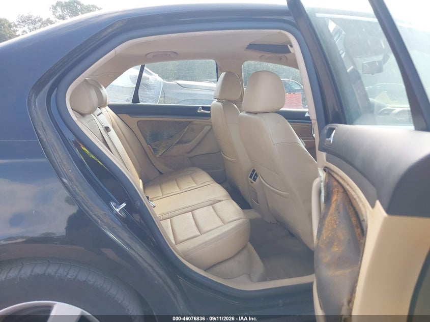 2008 VOLKSWAGEN JETTA auction photo 8