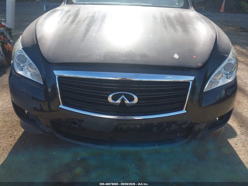 2011 INFINITI M56X auction photo 6