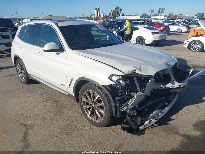 Vin: 5uxtr9c51jlc75635, lot: 46576463, bmw x3 xdrive30i 2018 img_1