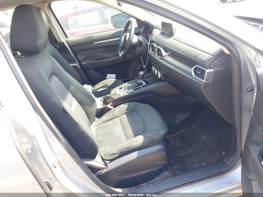 2019 MAZDA CX-5 auction photo 5