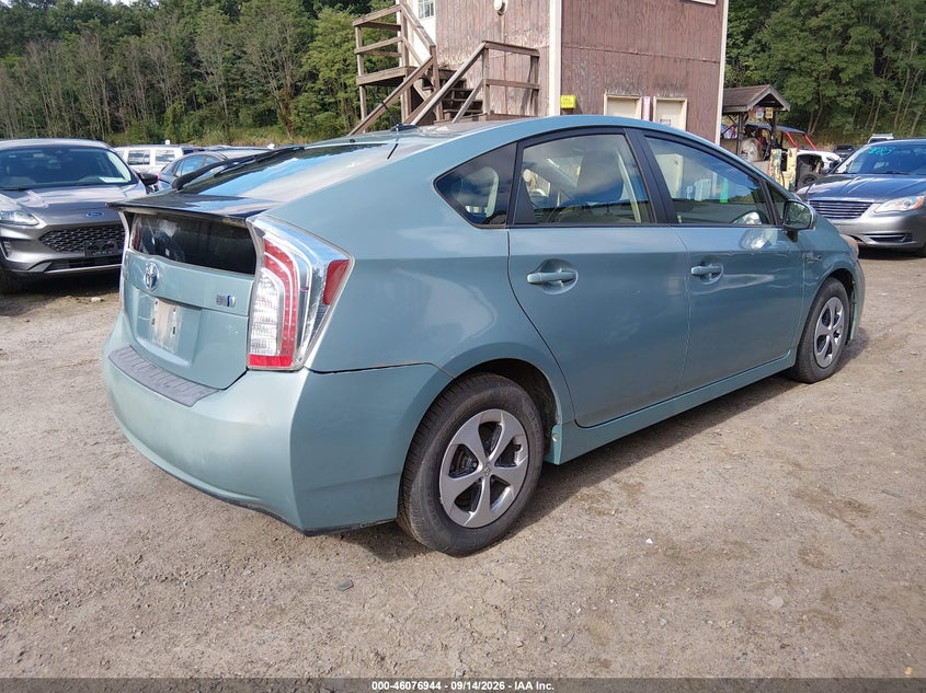 Vin: jtdkn3du3c5408301, lot: 46576491, toyota prius three 20124