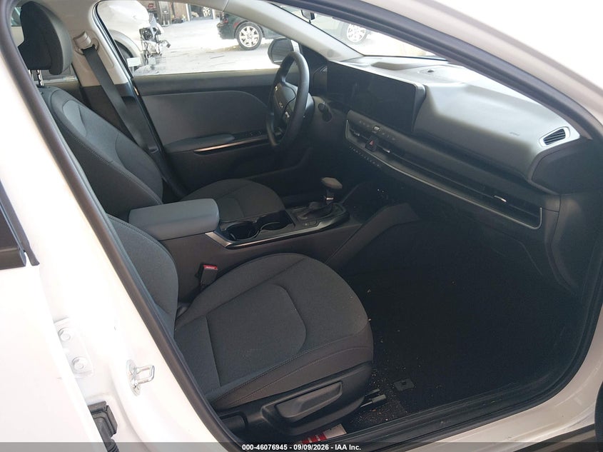 KIA K4 2025 VIN 3KPFT4DE6SE183400