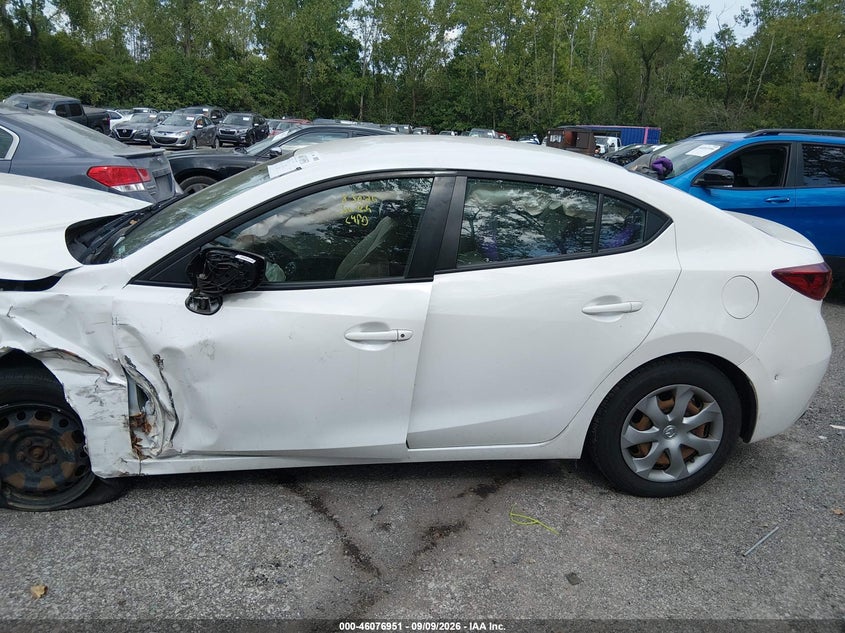 MAZDA MAZDA3 - zdjęcie 14