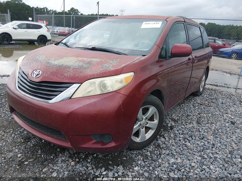 Vin: 5tdkk3dc9bs037850, lot: 46576565, toyota sienna le v6 20112
