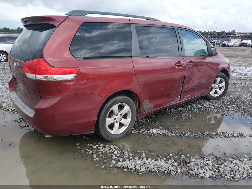 Vin: 5tdkk3dc9bs037850, lot: 46576565, toyota sienna le v6 20114
