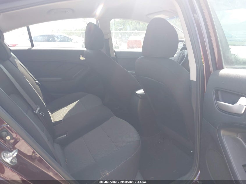 2018 KIA FORTE auction photo 8