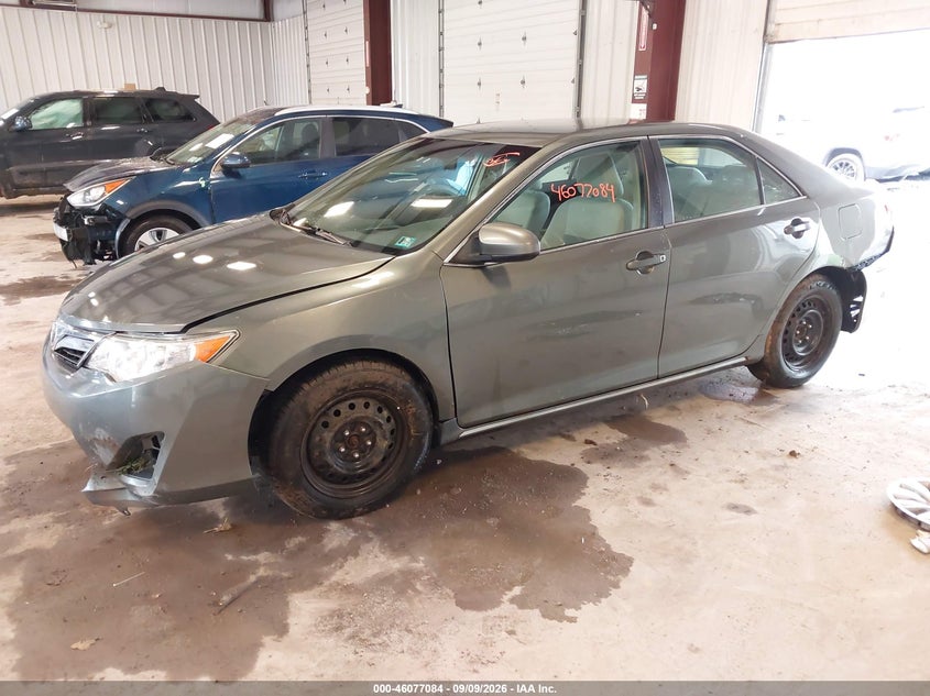 Vin: 4t1bf1fk6eu837336, lot: 46576631, toyota camry le 20142