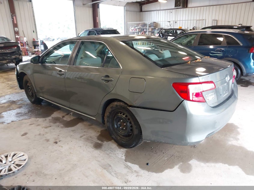 Vin: 4t1bf1fk6eu837336, lot: 46576631, toyota camry le 20143