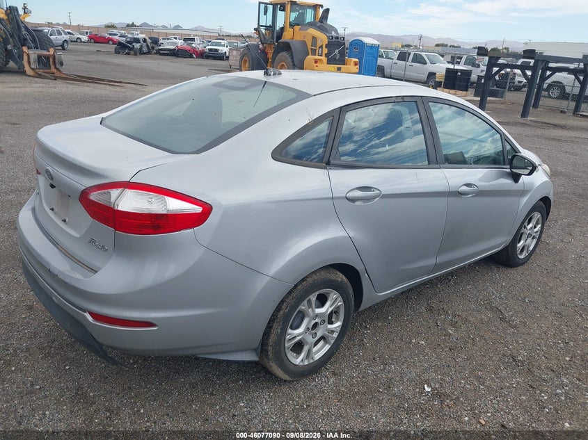 2016 FORD FIESTA auction photo 4