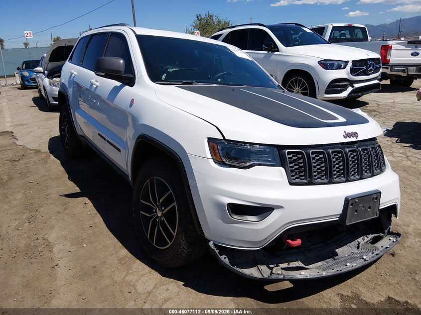 Vin: 1c4rjflg2jc427230, lot: 46576659, jeep grand cherokee trailhawk 4x4 2018 img_1