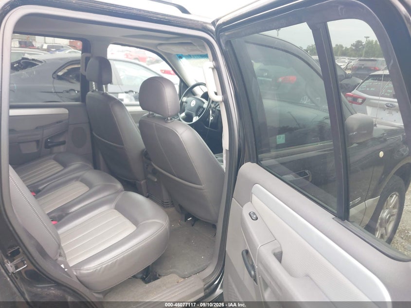 2002 MERCURY MOUNTAINEER auction photo 8