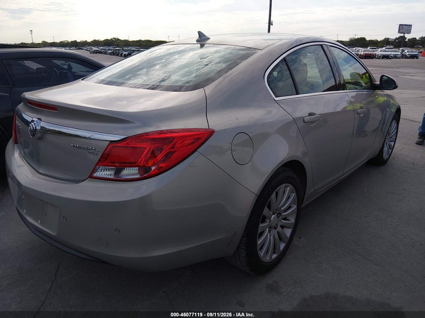 2011 BUICK REGAL auction photo 4