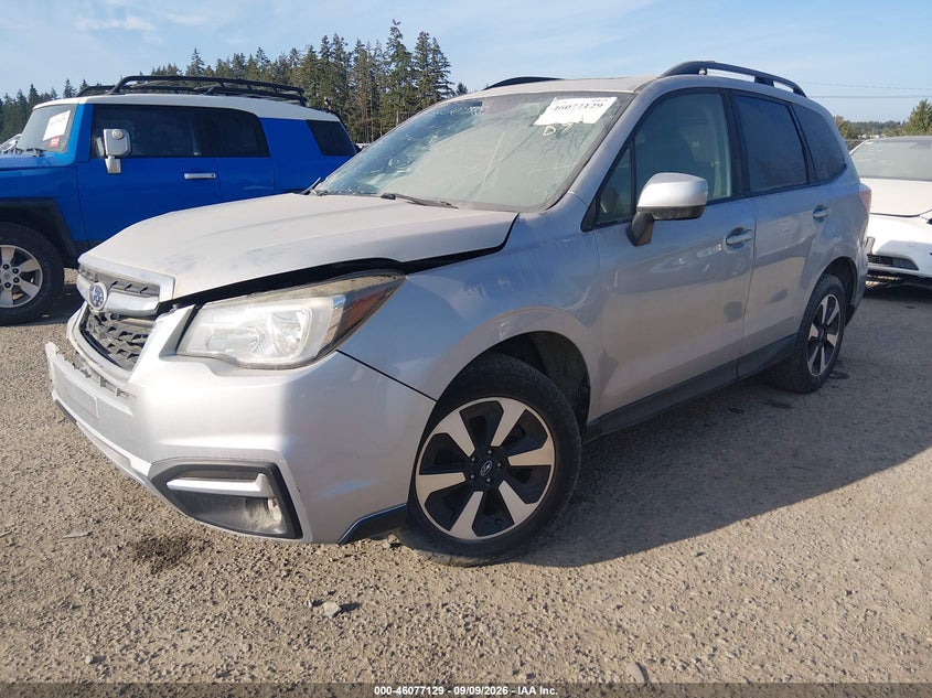 2017 Subaru Forester, Right Front, IAAI, VIN JF2SJAGC0HH571675 — photo 2