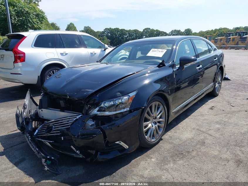 2016 Lexus LS, Front End, IAAI, VIN JTHGL5EF0G5056497 — photo 2